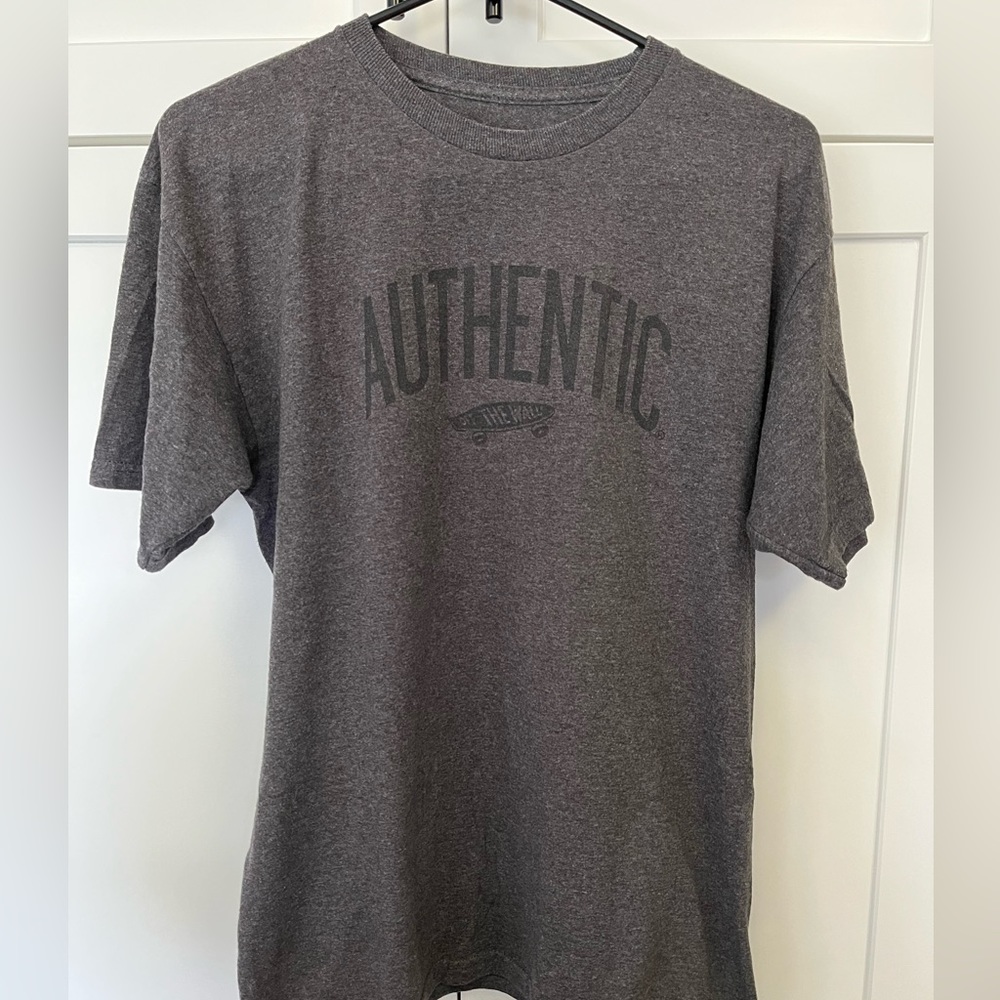 Vans Mens “Original T-Shirt” Classic. Size Medium